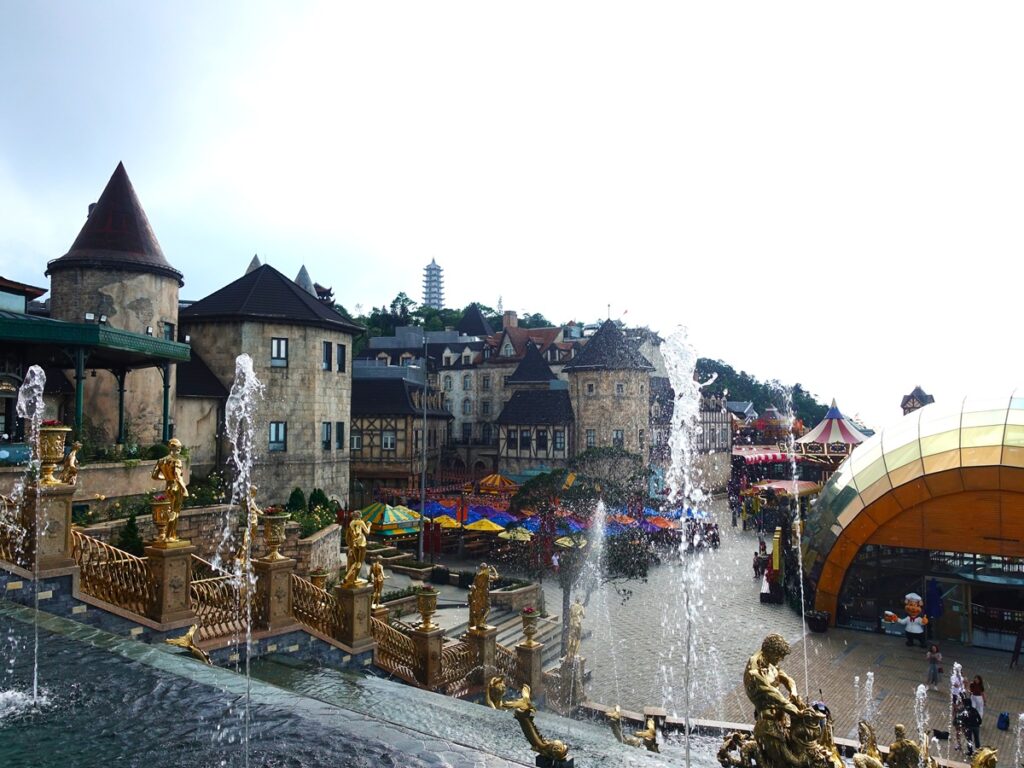 バーナーヒルズのフランス村