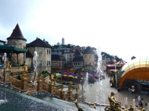 バーナーヒルズのフランス村