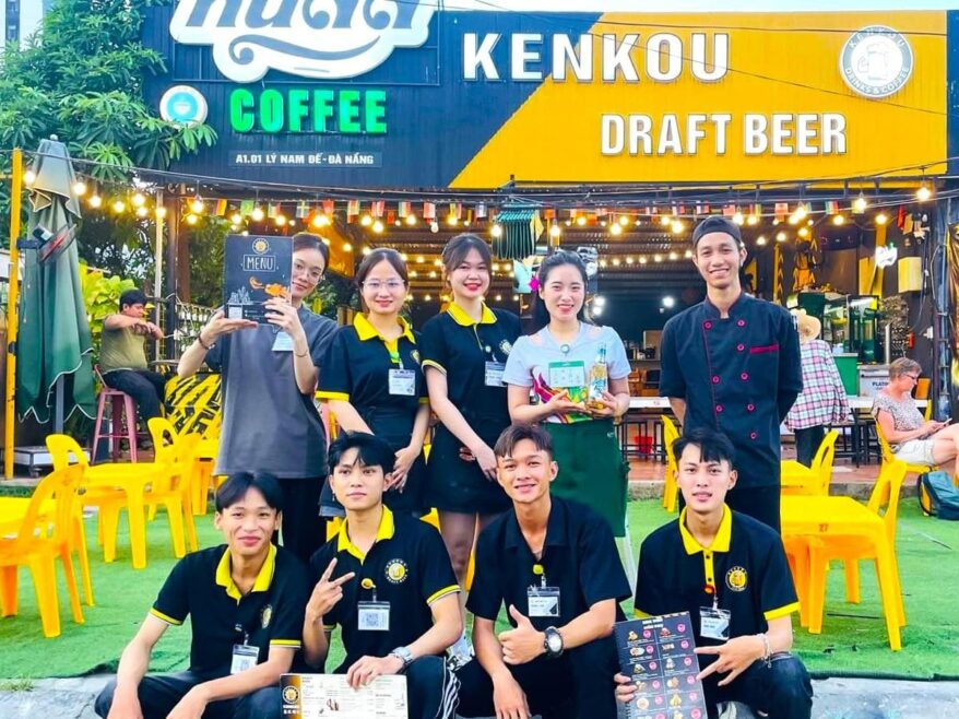 KenKou Coffee & Draft Beerスタッフ