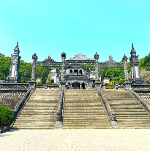 カイディン帝廟