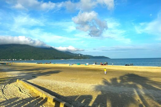 ミーケビーチからのソンチャ半島